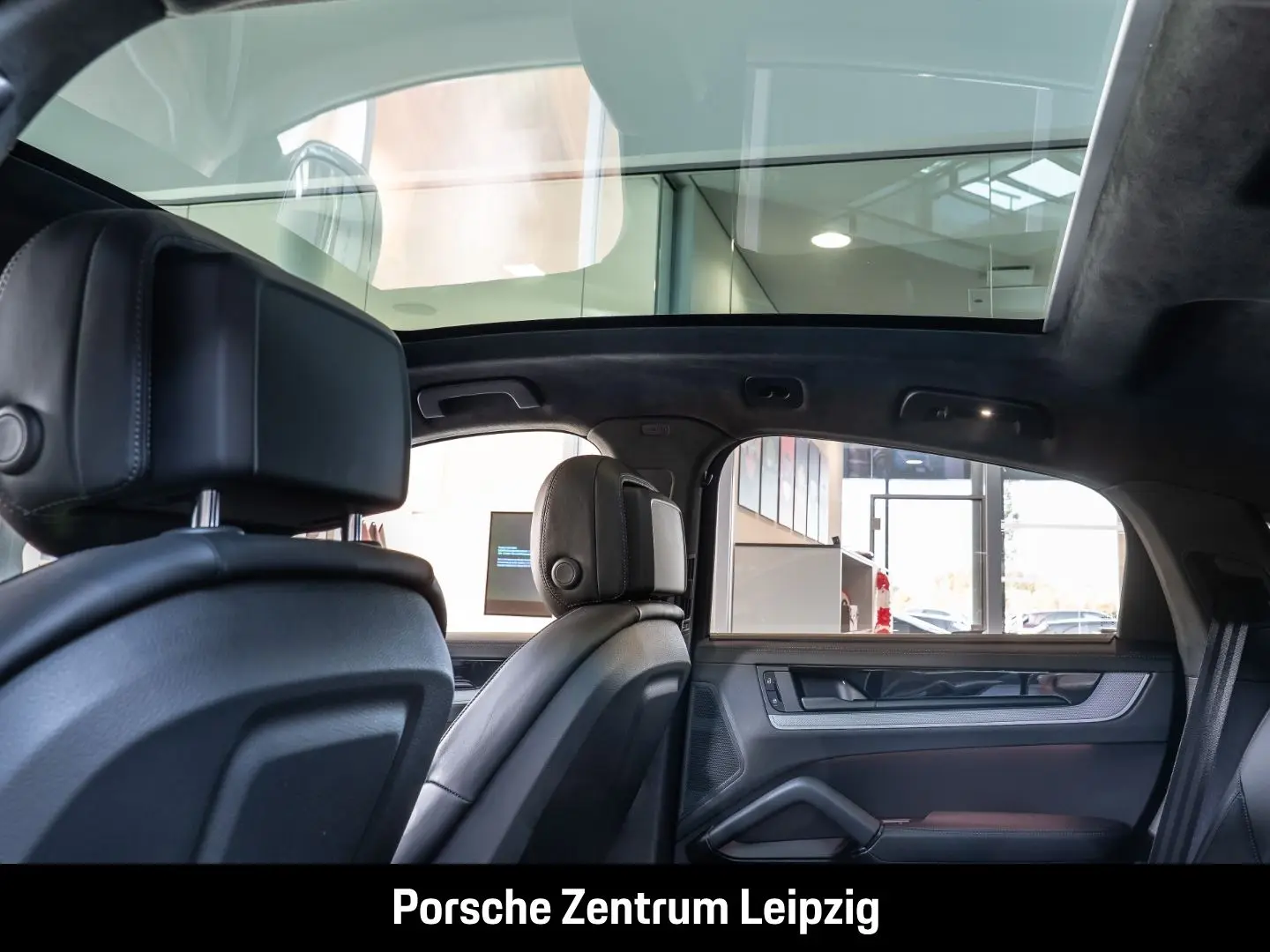 Cayenne S E-Hybrid Coupe Burmester HA-Lenkung
