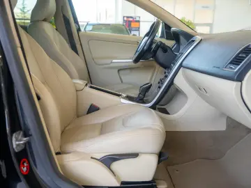 Volvo XC 60 2.4