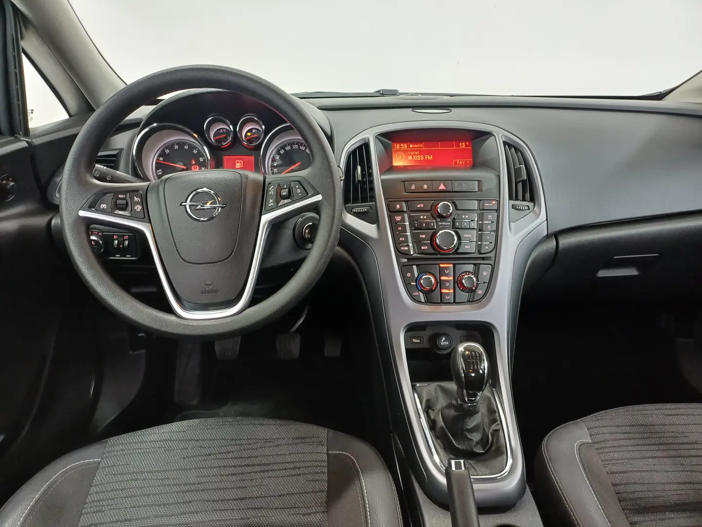 Opel Astra 1.4 Turbo Ecotec 140 CP