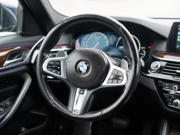 BMW 530xd G30 Luxury Line