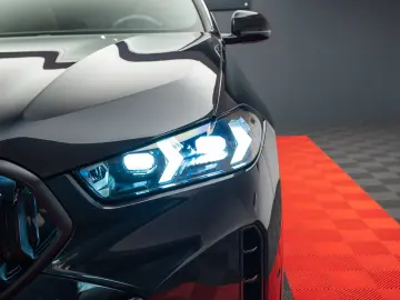 BMW X6 xDrive30d M Sport - Iconic Glow - Panoramic