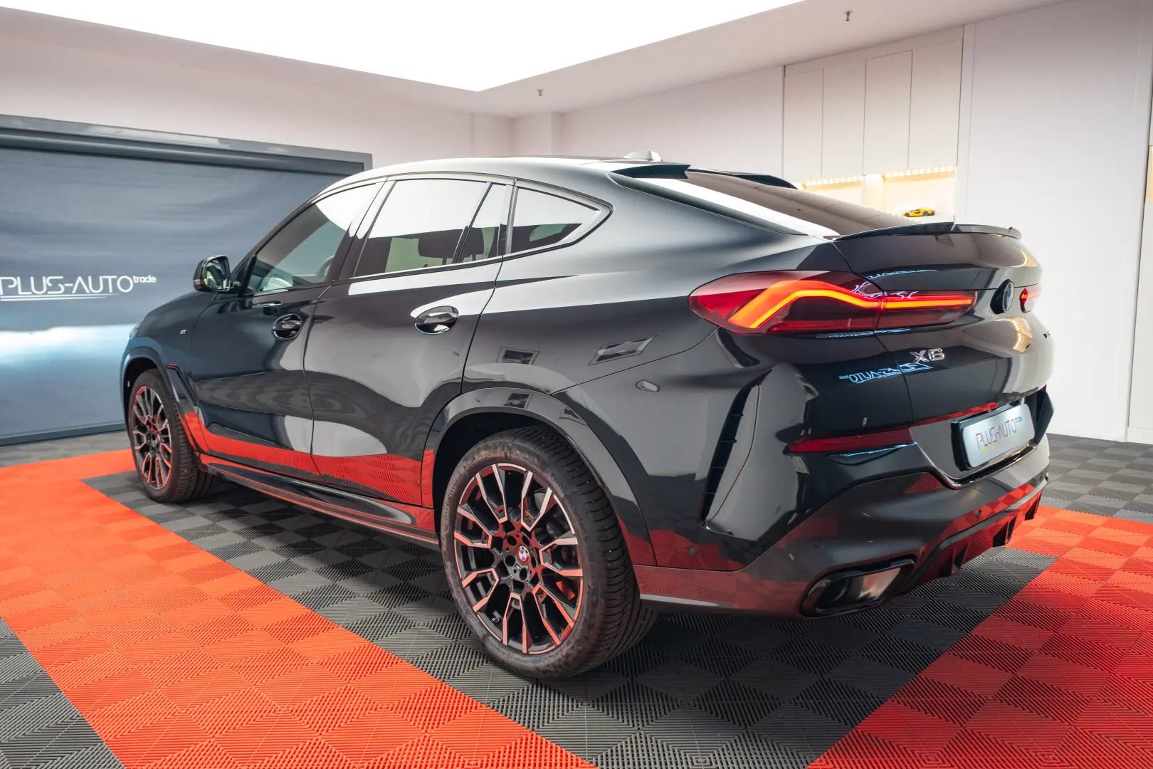 BMW X6 xDrive30d M Sport - Iconic Glow - Panoramic