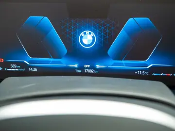 BMW X6 xDrive30d M Sport - Iconic Glow - Panoramic