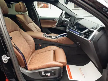 BMW X6 xDrive30d M Sport - Iconic Glow - Panoramic