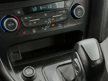 Ford Focus 1.0 EcoBoost Active Business