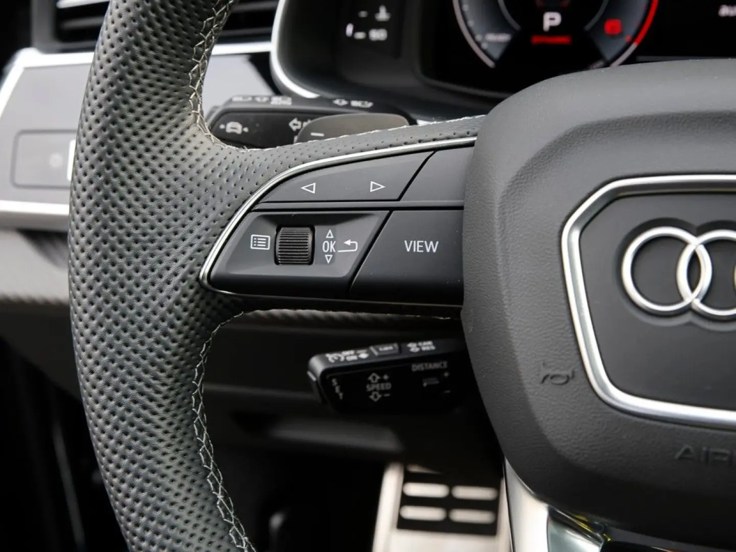 Q7 50 TDI S line Matrix Panorama B&O Headup AHK