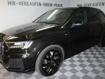Q7 55 TFSI quattro S line AHK 22Zoll Luft HeadUP