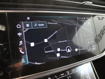 Q7 55 TFSI quattro S line AHK 22Zoll Luft HeadUP