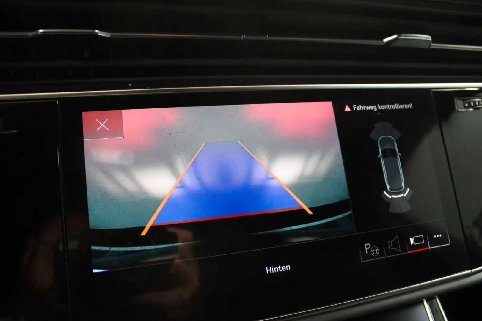 Q7 55 TFSI quattro S line AHK 22Zoll Luft HeadUP