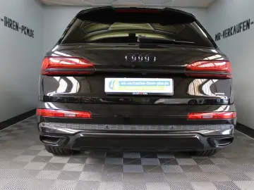 Q7 55 TFSI quattro S line AHK 22Zoll Luft HeadUP
