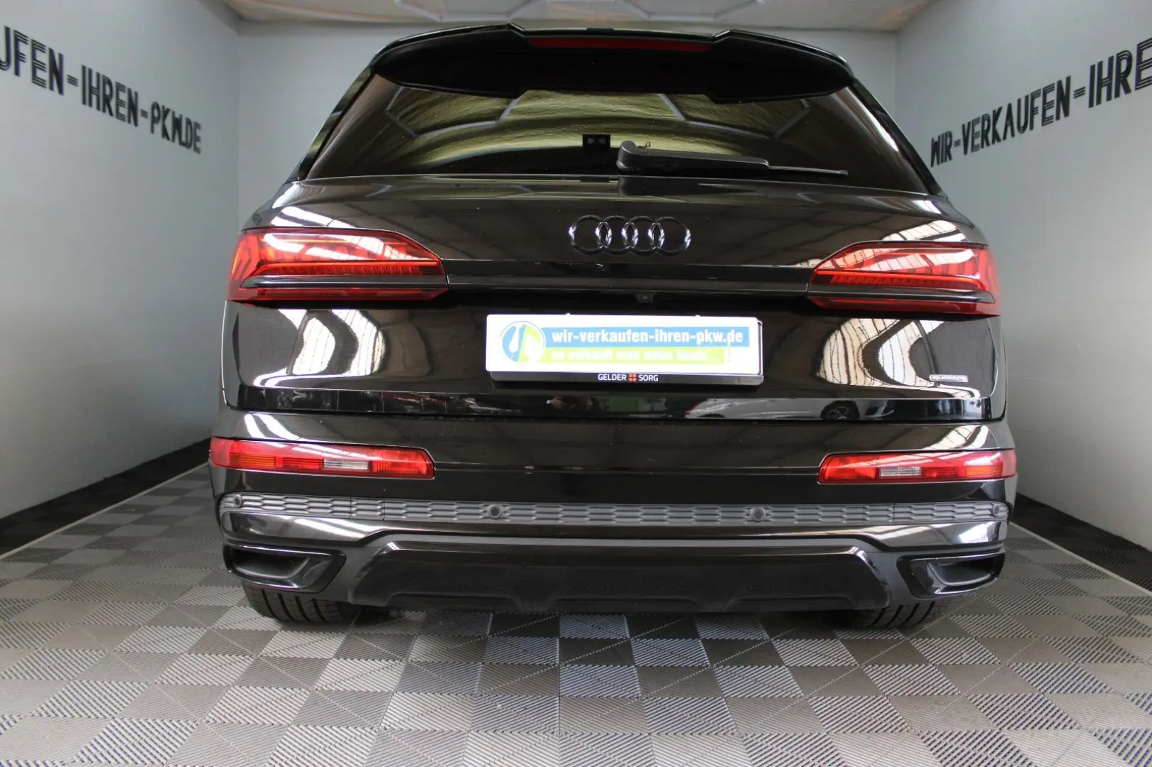 Q7 55 TFSI quattro S line AHK 22Zoll Luft HeadUP