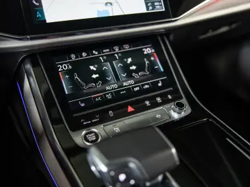 Q7 50 TDI quattro S-line MATRIX RFK STHZ LEDER