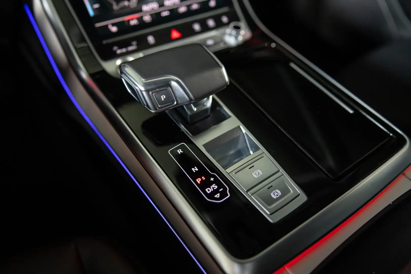 Q7 50 TDI quattro S-line MATRIX RFK STHZ LEDER