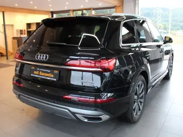 Q7 50 TDI quattro S tronic S line sport