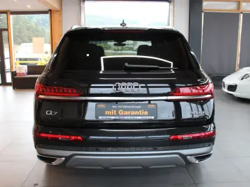 Q7 50 TDI quattro S tronic S line sport