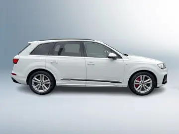 Q7 55 TFSI quattro 2x S Line Navi Matrix 7-Sitze