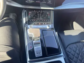 Q7 S line 55 TFSI e quattro Luft - Pano - HuD