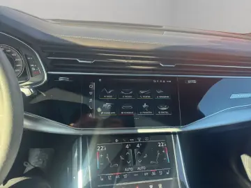Q7 S line 55 TFSI e quattro Luft - Pano - HuD