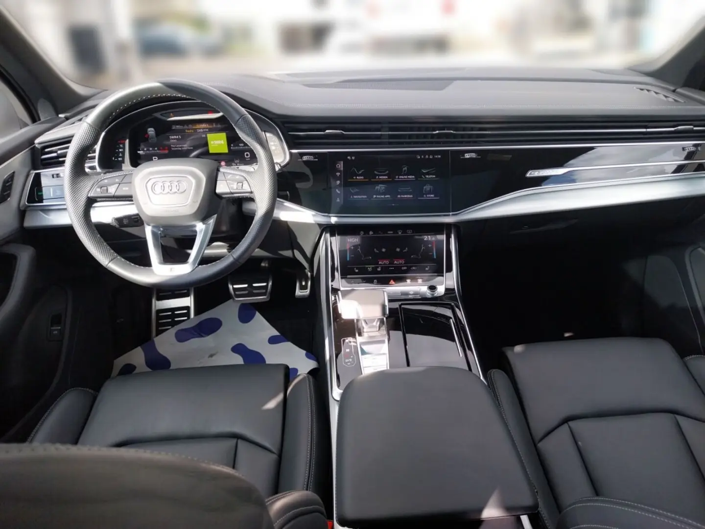 Q7 S line HUD PANO AHK MATRIX LEDER LM20 5J GAR