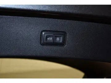 Q7 55 TFSI quattro tiptronic S line HeadUp Luft