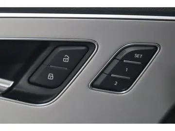 Q7 45 TDI quattro S line FACELIFT Matrix HuD Pan
