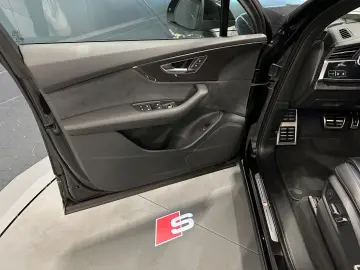 Q7 50 TDI quattro competition plus S-Line 21Zoll