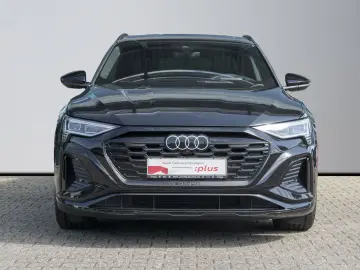 Q8 Sportback 50 S line HuD Matrix Optikp. e-tron