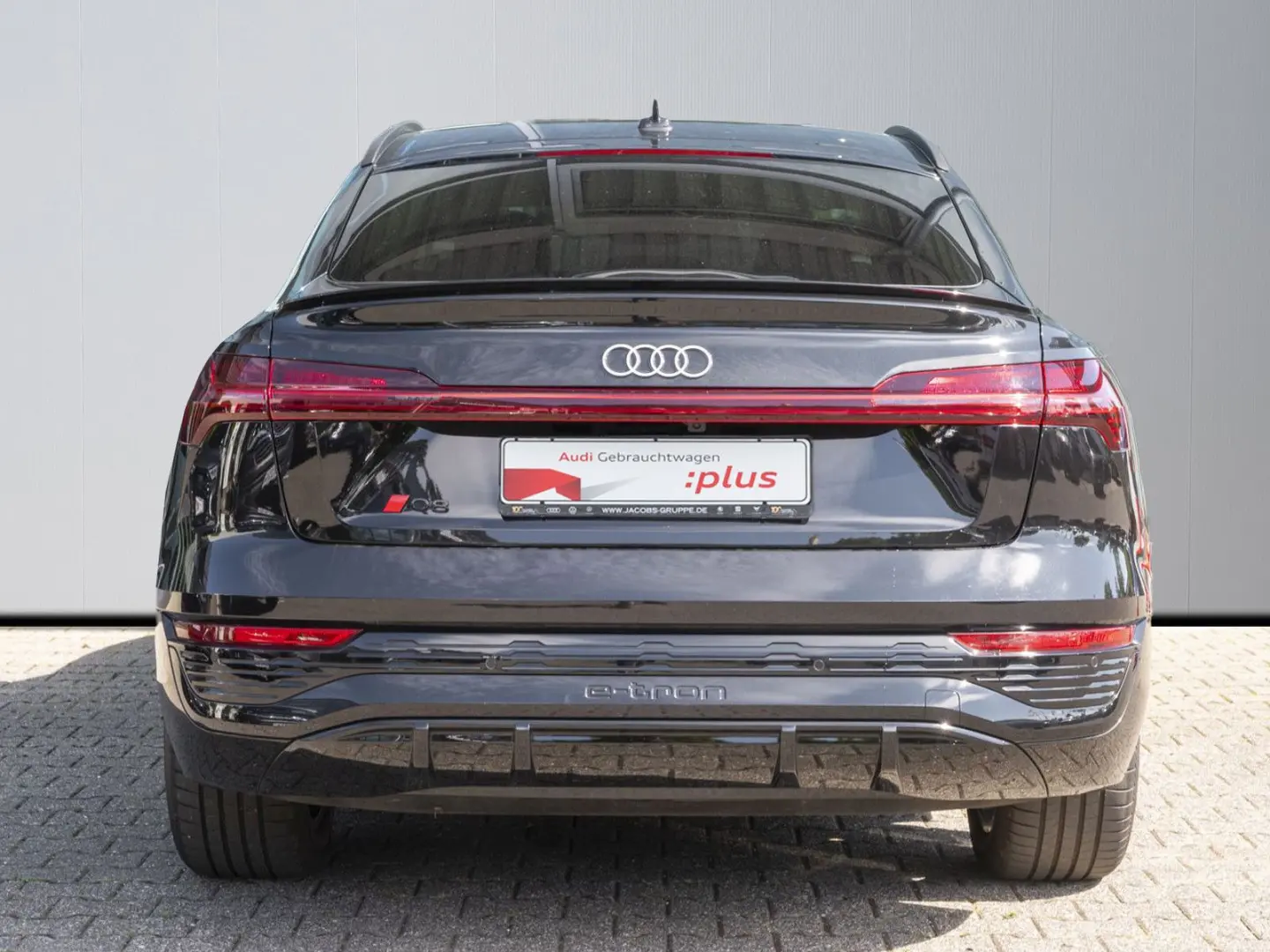 Q8 Sportback 50 S line HuD Matrix Optikp. e-tron