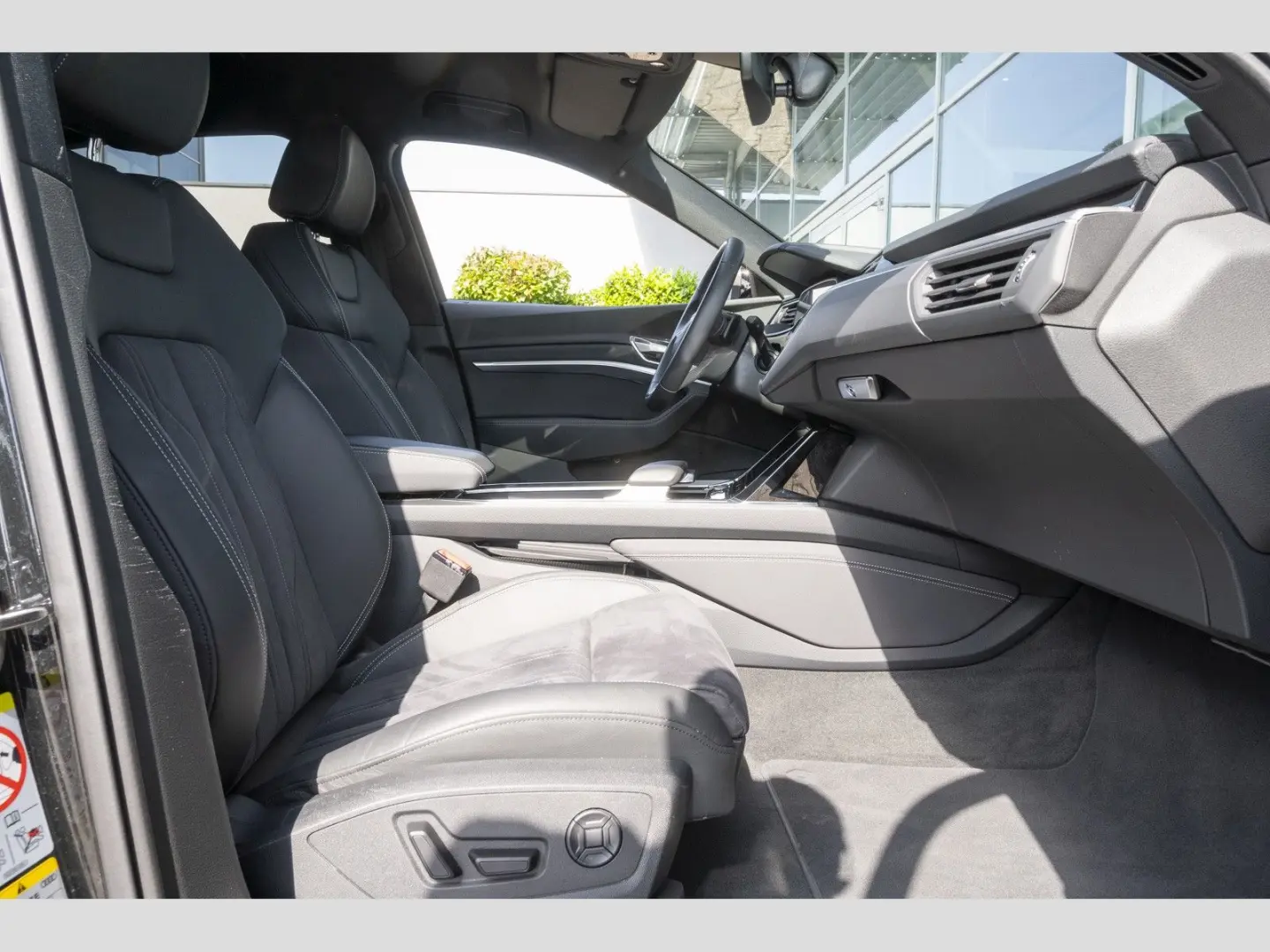 Q8 Sportback 50 S line HuD Matrix Optikp. e-tron