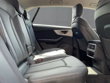 Q8 50 TDI QU MATRIX NAVI HuD AIR RFK ACC 20 LM