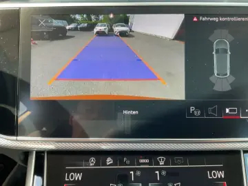Q8 50 TDI QU MATRIX NAVI HuD AIR RFK ACC 20 LM