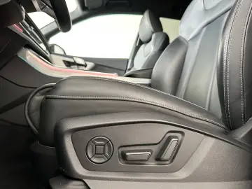 Q8 50 TDI qu. tiptr. S LINE AHZV AIR HD STHZG