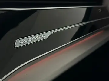 Q8 50 TDI qu. tiptr. S LINE AHZV AIR HD STHZG