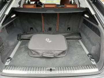 Q8 55 TFSI e quattro tiptronic (MatrixLED AHK)