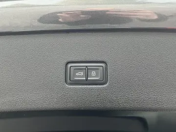 Q8 55 TFSI e quattro tiptronic (MatrixLED AHK)