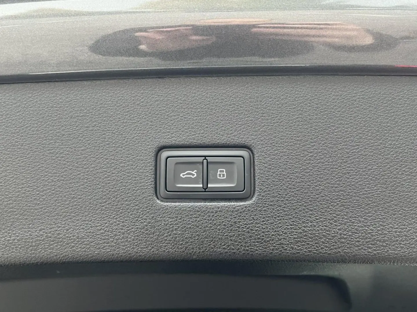 Q8 55 TFSI e quattro tiptronic (MatrixLED AHK)