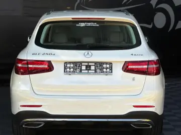 Mercedes-Benc GLC