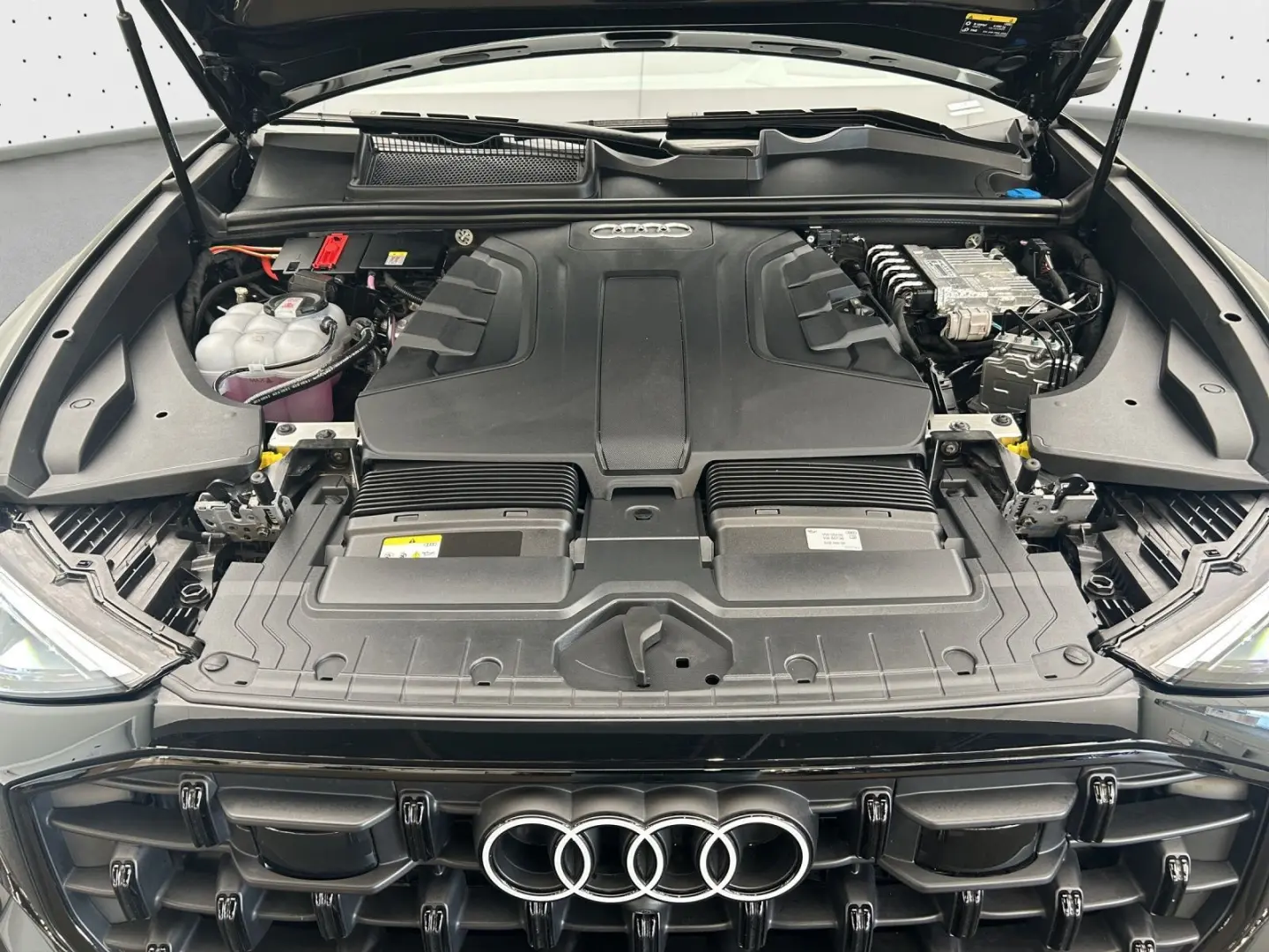 Q8 45 TDI quattro Navi Matrix Alu AHK HUD PDC Vi