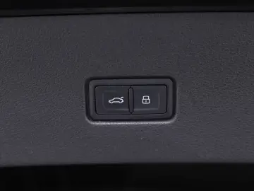 Q8 45 TDI Q Tip. LED Luft ACC 360  HuD Navi AHK