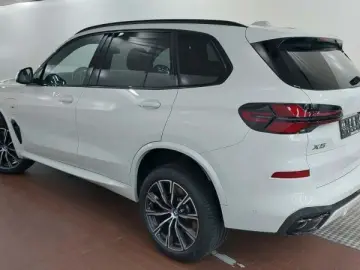 X5 xDr.50e M Sport Pro