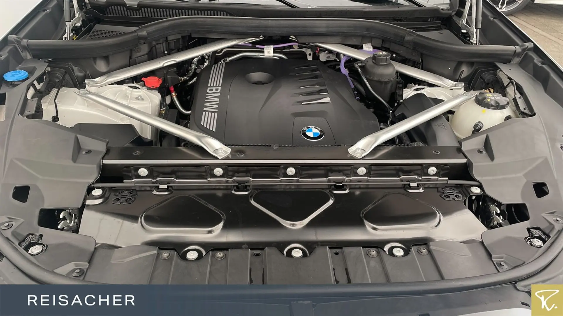 X5 xDr40i A M Sport AHK
