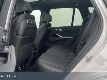 X5 xDr40i A M Sport AHK
