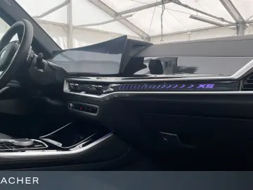X5 xDr40i A M Sport AHK