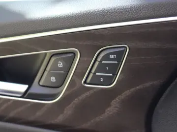 Q7 50 TDI Quattro  GARANTIE