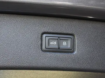 Q7 50 TDI Quattro  GARANTIE