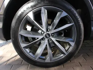 Q7 50 TDI Quattro  GARANTIE
