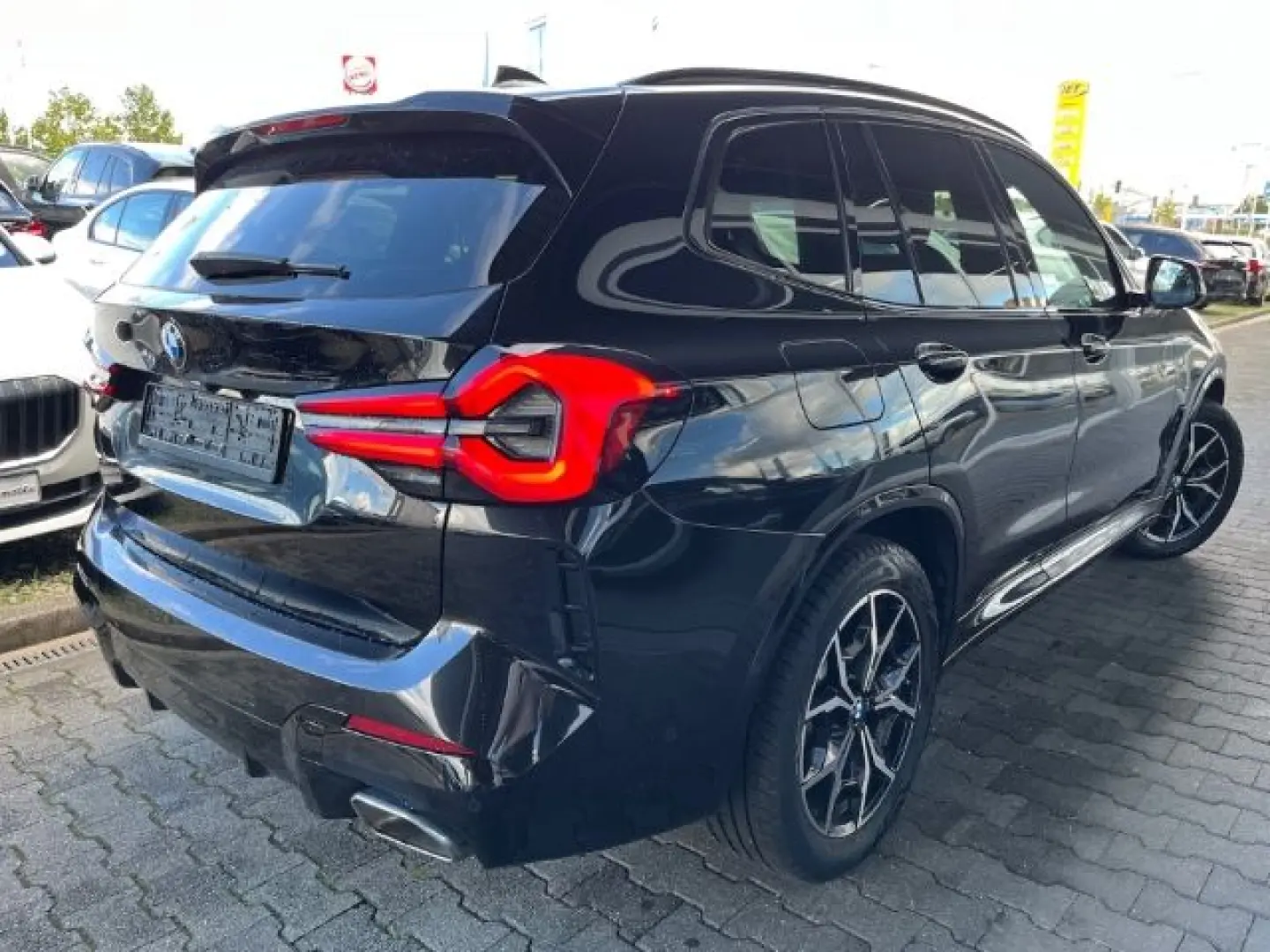 X3 xDrive 20i A M Sport Navi Leder 360 Grad LED