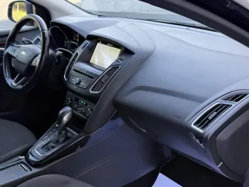 Ford Focus 1.5 Ecoboost Titanium Business