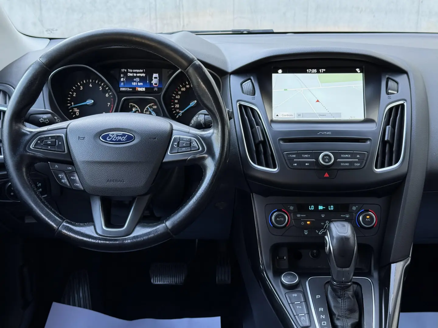 Ford Focus 1.5 Ecoboost Titanium Business