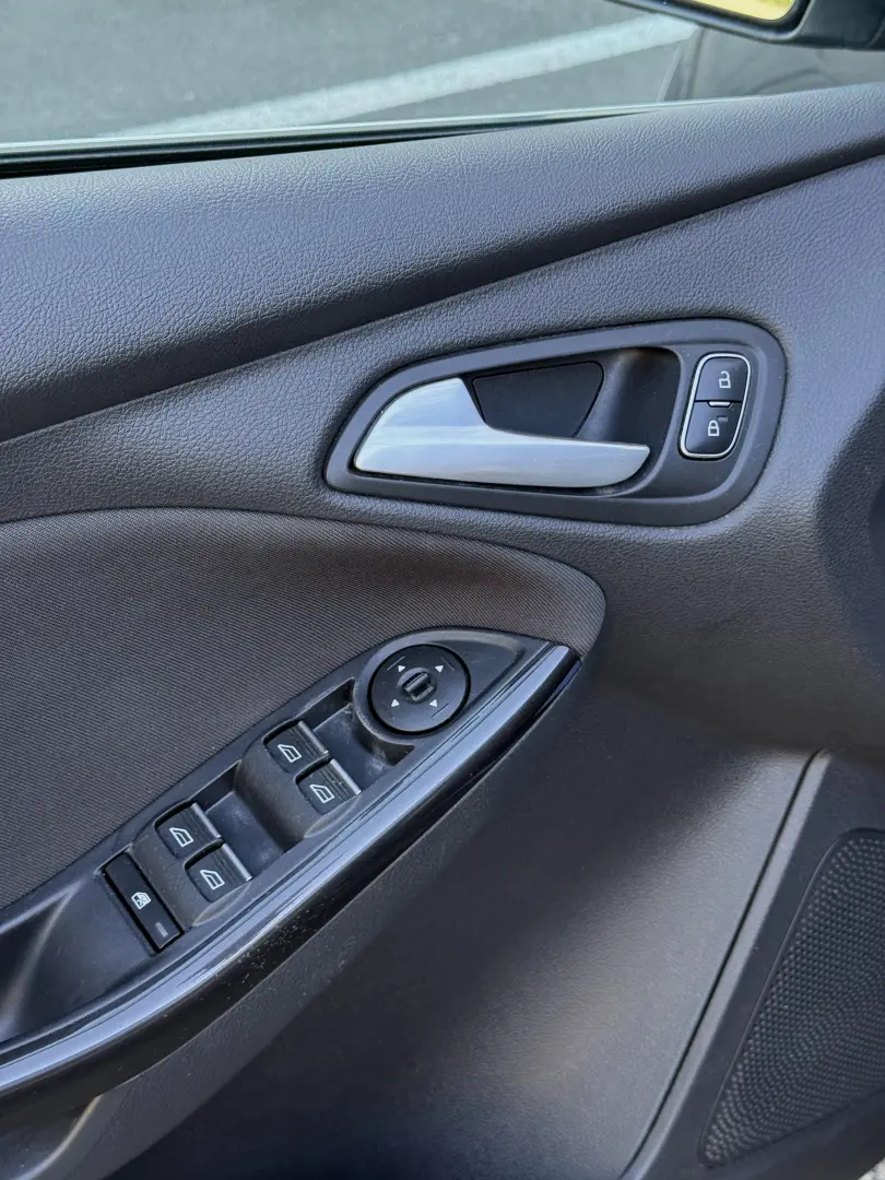 Ford Focus 1.5 Ecoboost Titanium Business